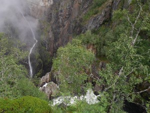 2014-08-01voringsfossen3